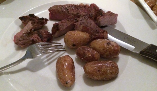 2013-11-22 19-09-39 IMG_8011a