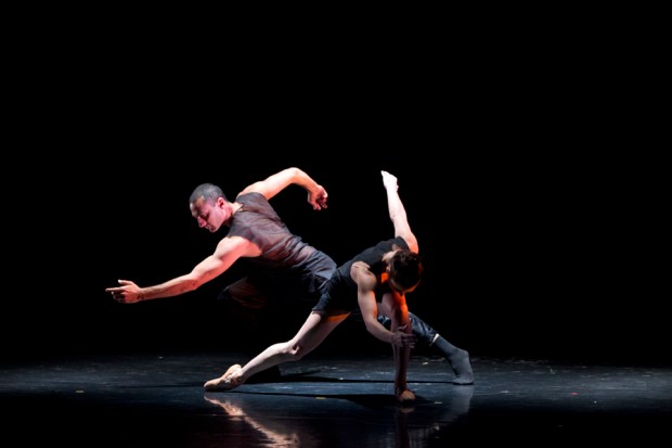 Aterballetto: #hybrid (kuva: Petri Laitinen, Kuopio tanssii ja soi)