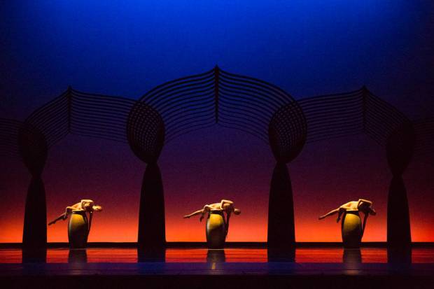 Les Nuits, osa Ruukut. Kuva: Suomen kansallisbaletti/Mirka Kleemola.