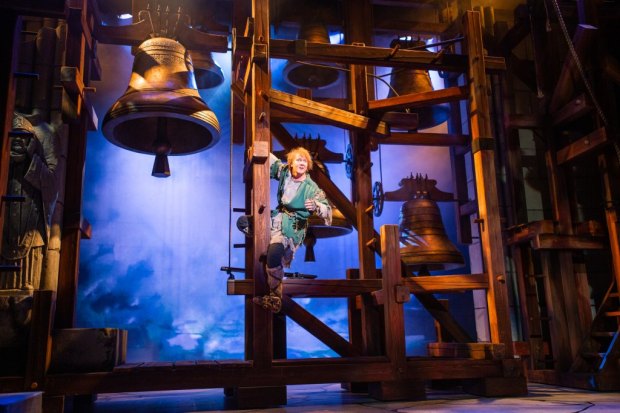 Notre Damen kellonsoittaja. Kuvassa Petrus Kähkönen. Kuva: Heikki Järvinen.