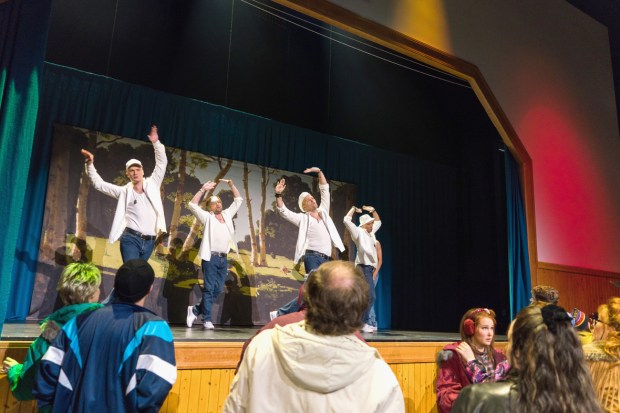 Poikabändi. Kuvassa Jonas Saari, Jari Ahola, Lauri Mikkola. Kuva Kari Sunnari.