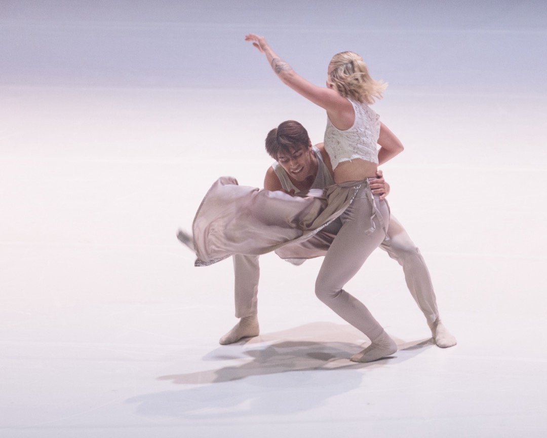 PDC: Songs. Kuvassa Kasperi Kolehmainen ja Fiia Lamminen. Kuva: J-P Korpi-Vartiainen/Kuopio tanssii ja soi.