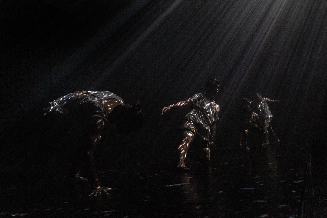 Puristettu aika. Kuva: Robert Seger.