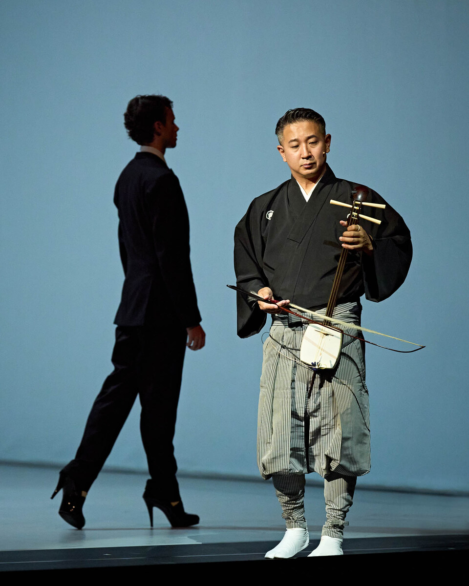 Noetic. Kuvassa takana Arthur Henderson ja edessä Shogo Yoshii & kokyū. Kuva: Admill Kuyler.