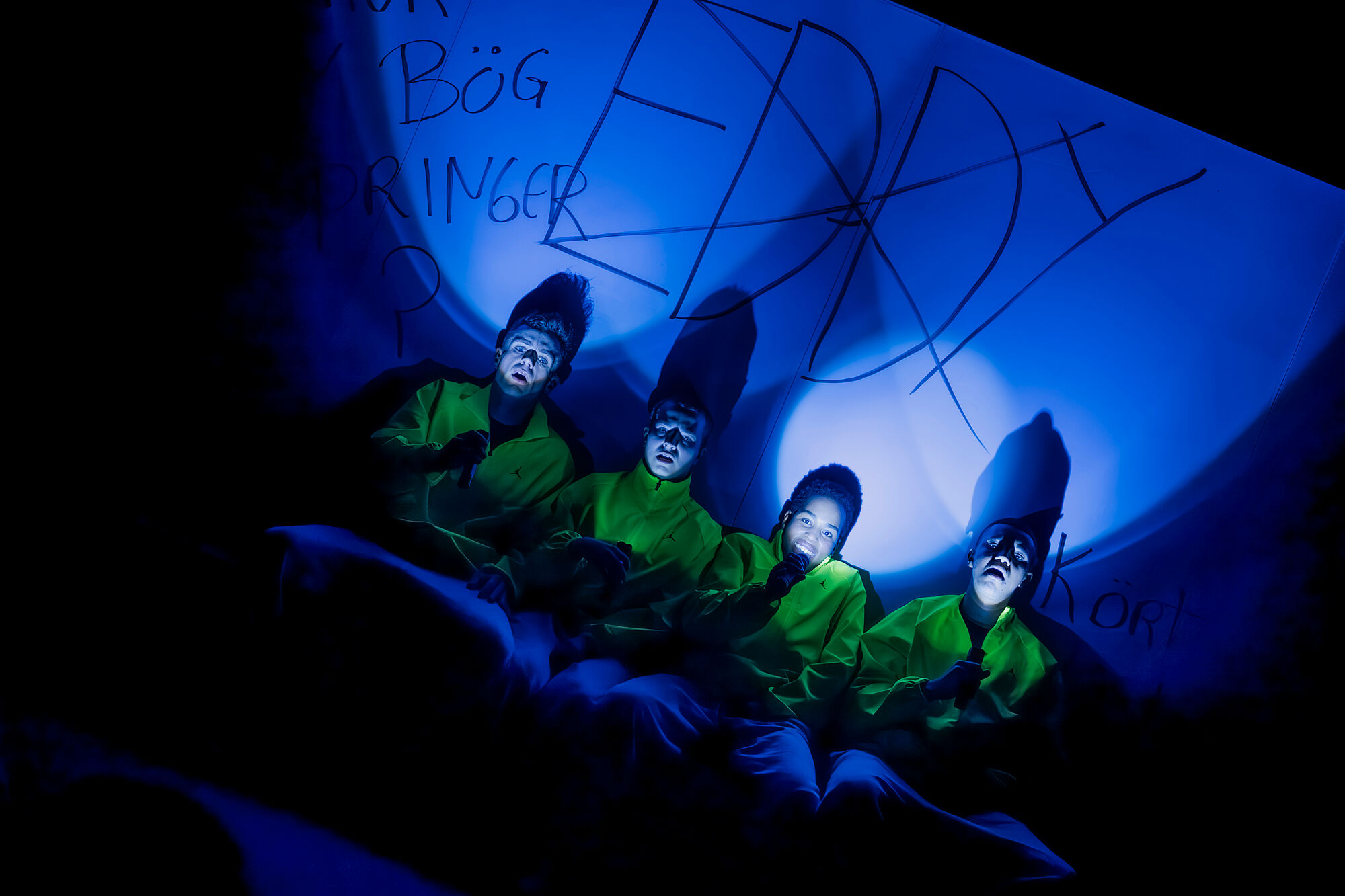 Våldets historia. Kuva: Kasper Dalkarl.